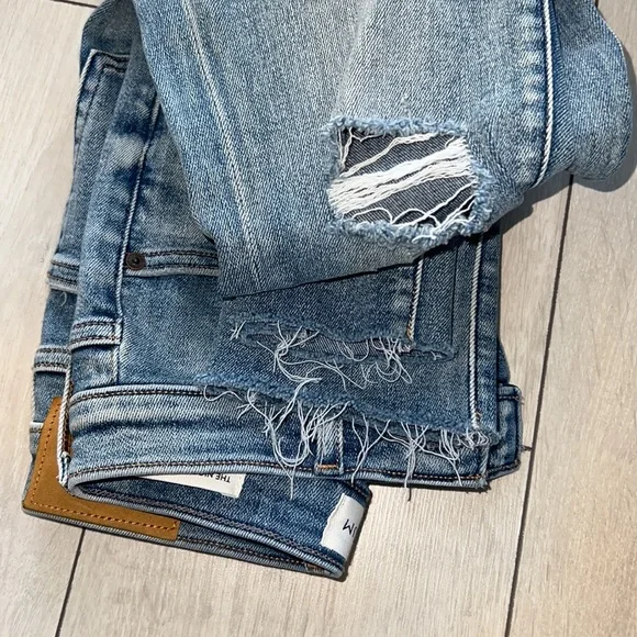 DEMIN - Picture 8 of 8